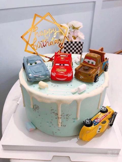 小车蛋糕图片