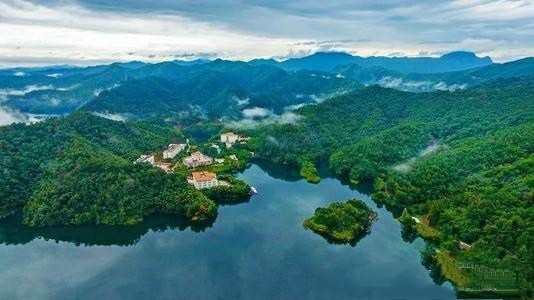 陡水湖风景区