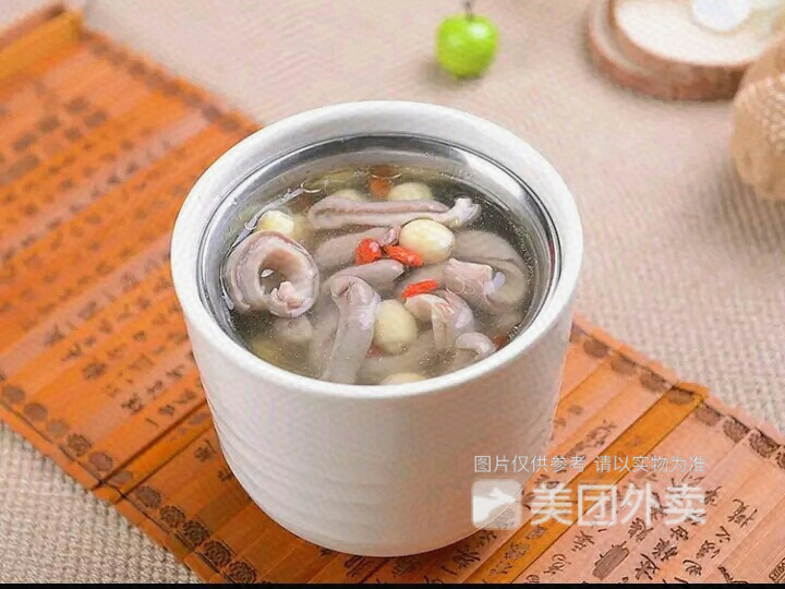 莲子猪肚汤图片