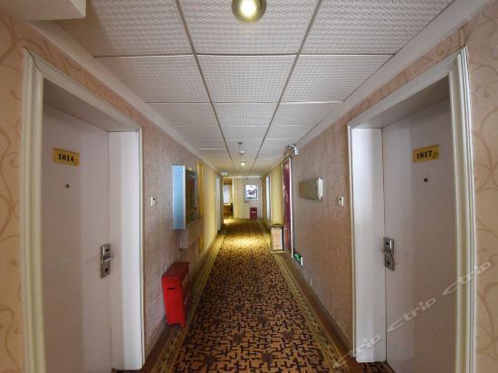 云鼎时尚酒店(雨花亭店)