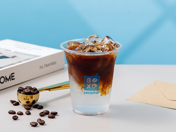 冰摇爆柠美式咖啡椰椰拿铁咖啡推荐菜:标签:餐饮咖啡馆盒子外带咖啡