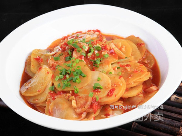 捞汁土豆片图片