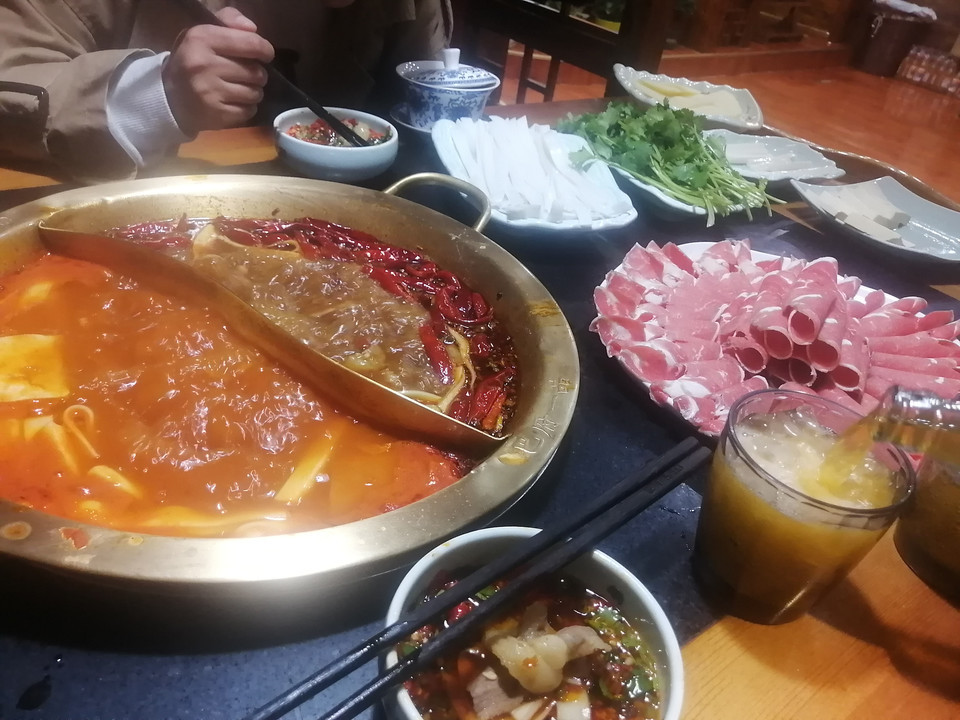 巴府一品老火锅