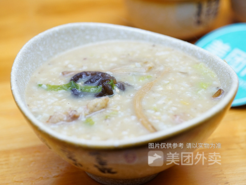 肥肠豆汤饭图片