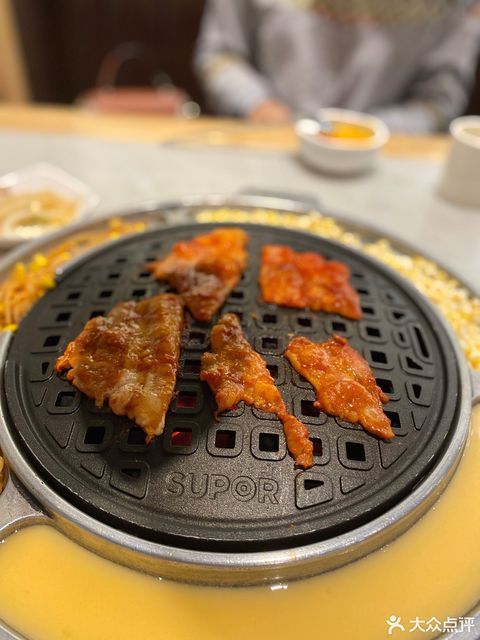 韩宫宴炭火烤肉丹阳八佰伴店