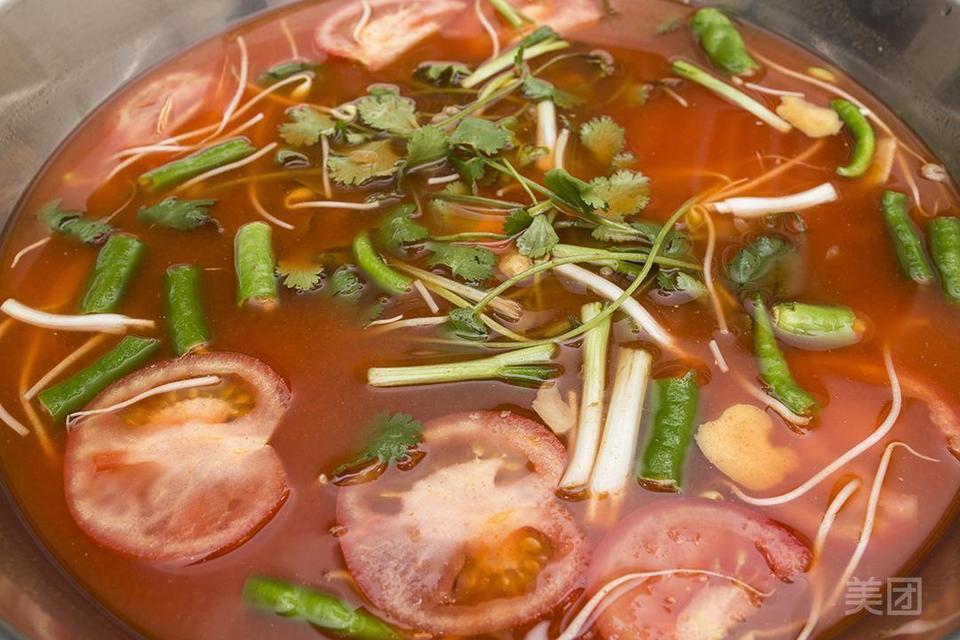 酸汤锅底图片
