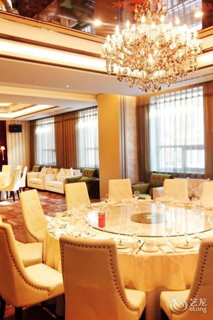 沈阳七宝山饭店