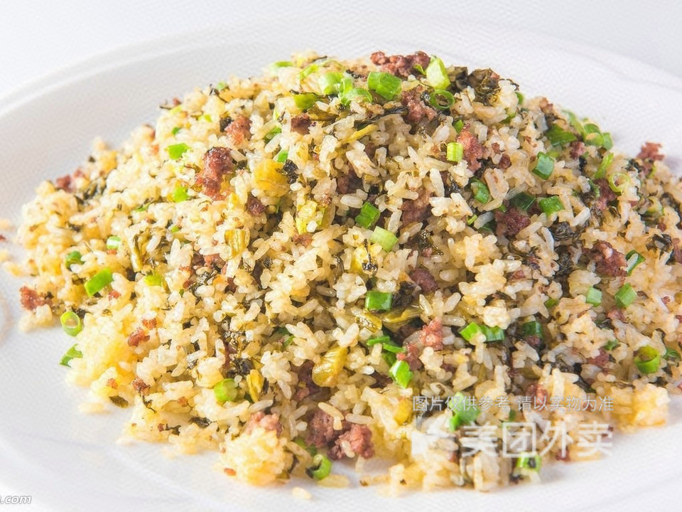 酸菜牛肉炒饭图片