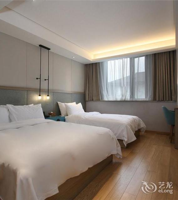 2,五星级,南京金丝利喜来登酒店位于南京市秦淮区,坐落在汉中路西端