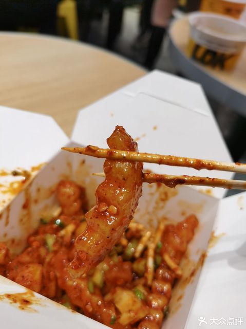 莱得快酸辣粉天和里店