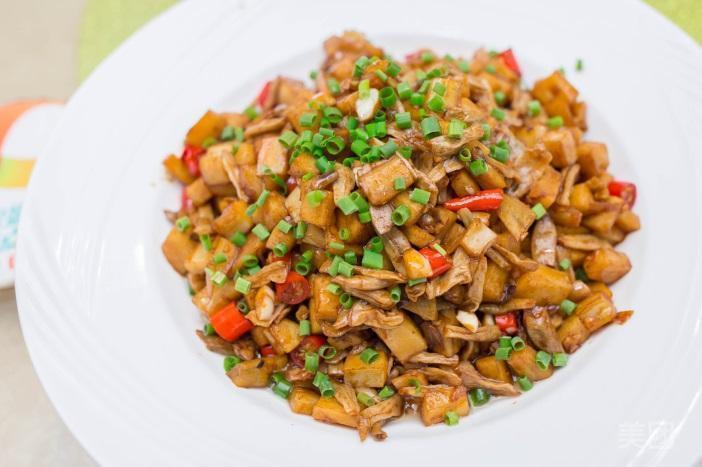 卜豆角炒藕丁图片