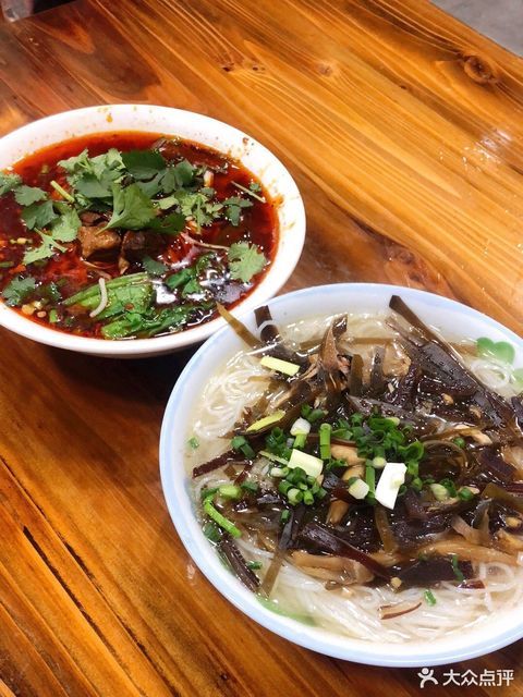 内江市 餐饮服务 餐馆 > 米线面推荐菜:分类:餐馆;餐饮;快餐 电话