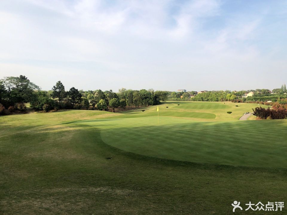 太阳岛高尔夫俱乐部图片
