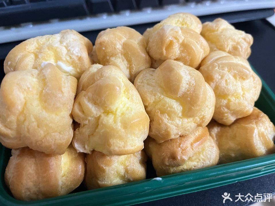 泸溪河桃酥集庆路店