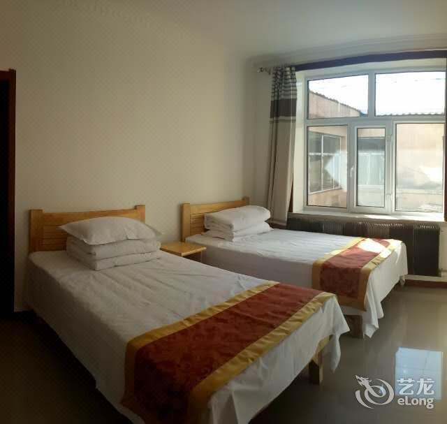 根河白桦林间宾馆