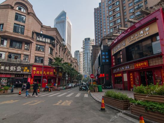 碧尤蒂in酒店南昌红谷中大道地铁站店