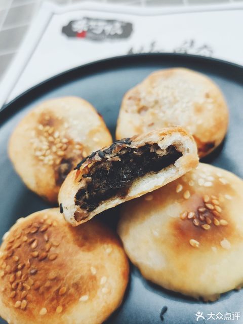 梅干菜肉小饼图片