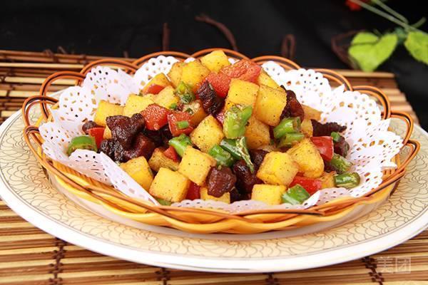 脆哨土豆粒图片