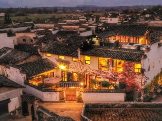 怎么去,怎么走,在哪,在哪里,在哪儿):黄山市黟县碧阳镇南屏村程家街1