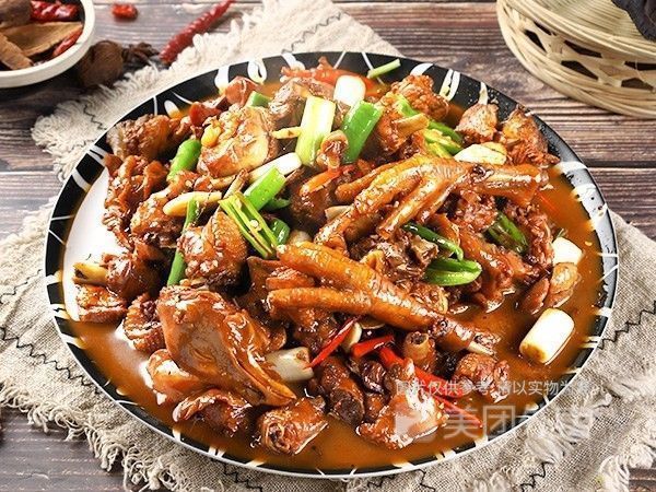 沂蒙山铁锅炒鸡大山走地鸡