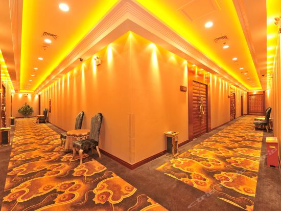 鹏宇国际大酒店