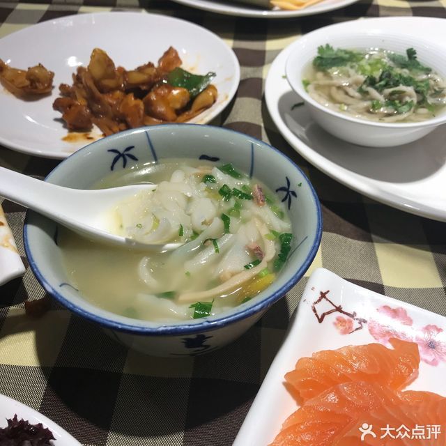 斗门特色锅边糍图片