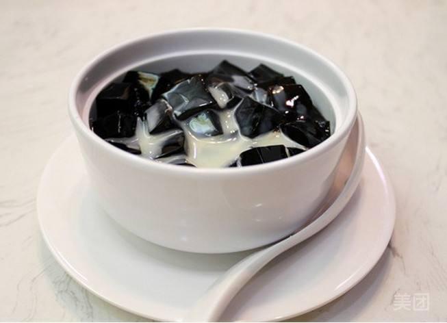 老字号益寿堂凉茶甜品龟苓膏