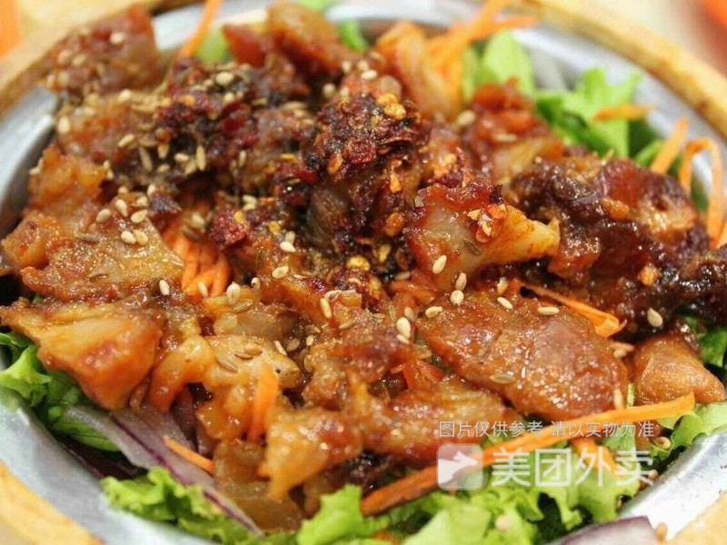 黑胡椒烤肉饭图片