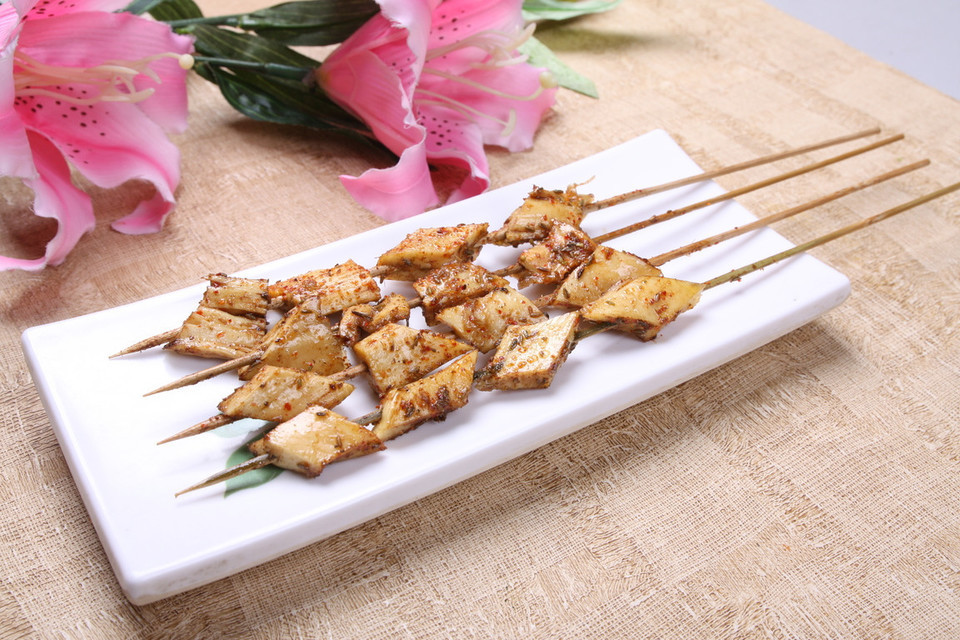 牛板筋两串图片