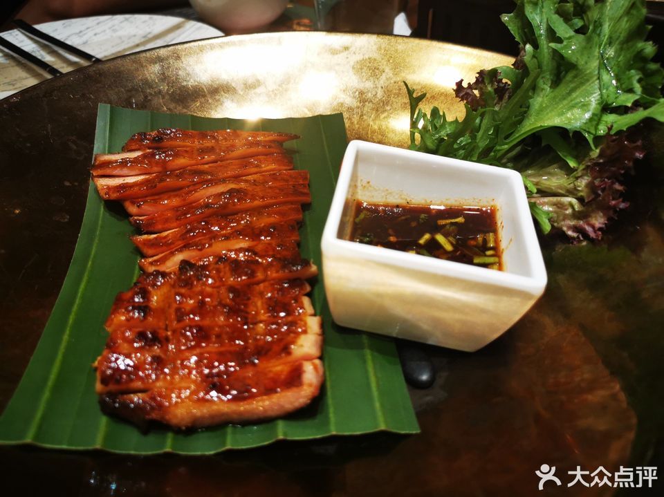 炭烧猪颈肉图片