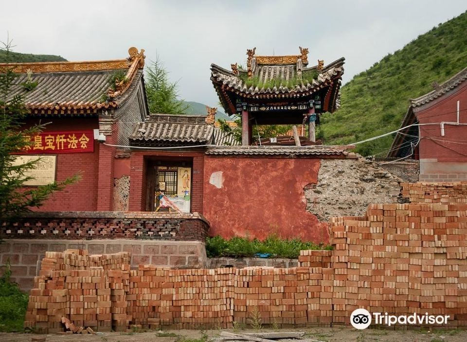 寶華寺地址(位置,怎麼去,怎麼走,在哪,在哪裡,在哪兒):忻州市五臺縣