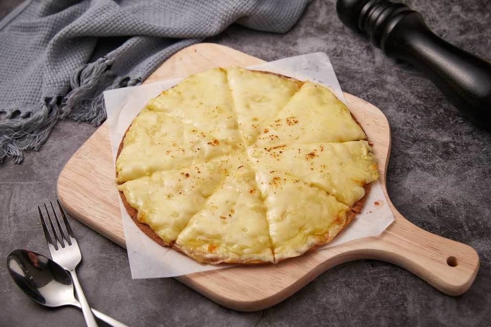 浓香芝士榴莲薄脆披萨图片