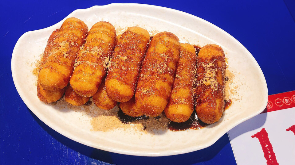 马路牙子市井串串香