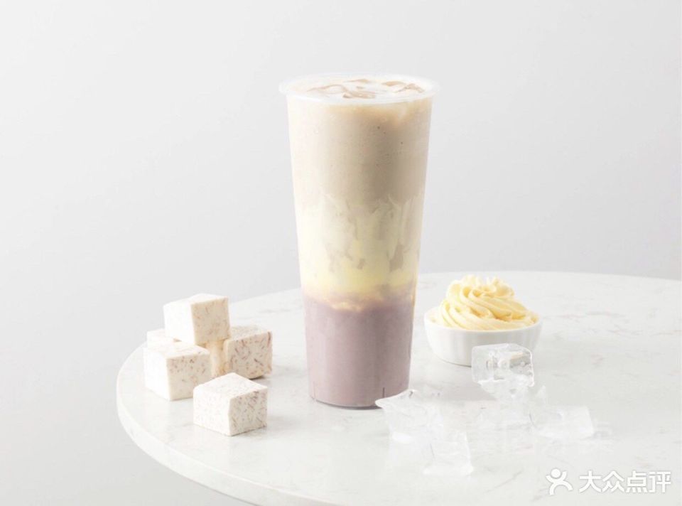 芋泥蛋糕珍珠奶茶图片