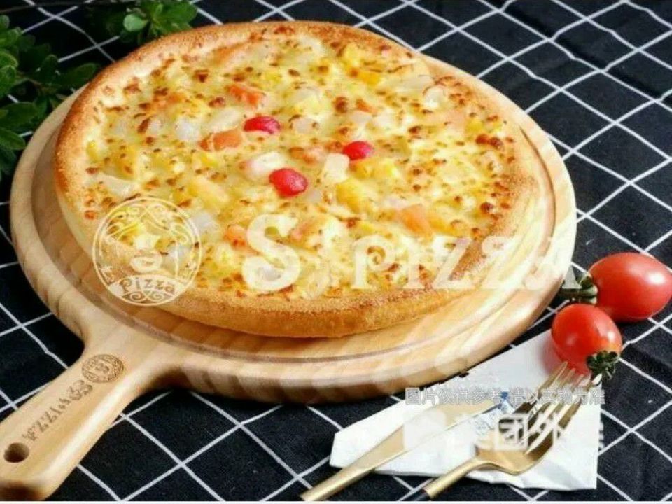 缤纷水果披萨图片