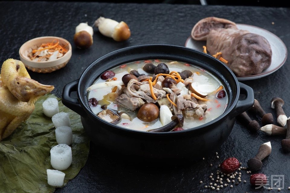 顺德公猪肚鸡佳兆业店