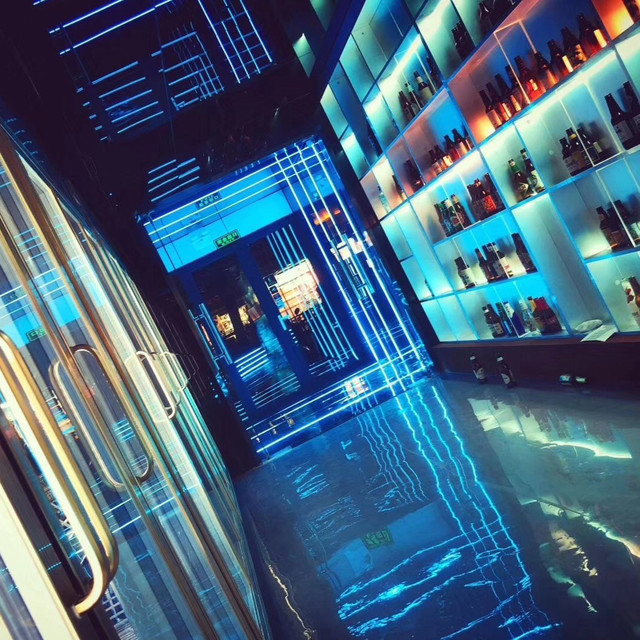 我在后海有酒吧