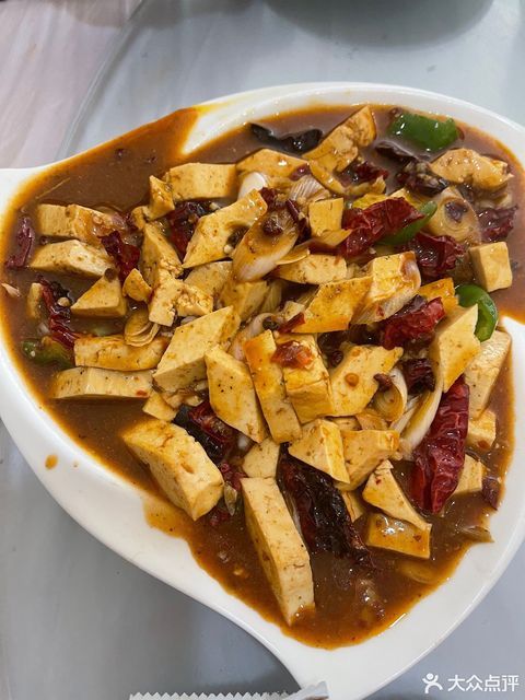 宁夏吴忠特色餐厅位于嘉峪关市阳关路 标签:餐馆中餐餐饮清真菜特色菜