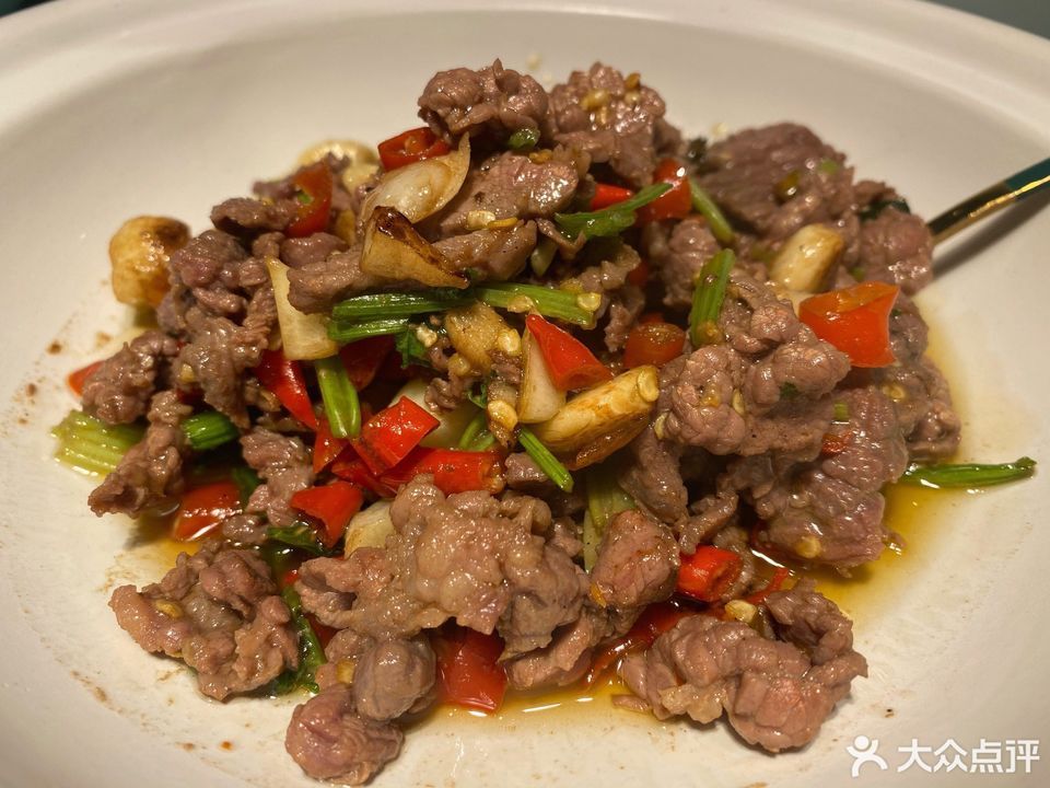 星角度川湘粤融合菜创维店