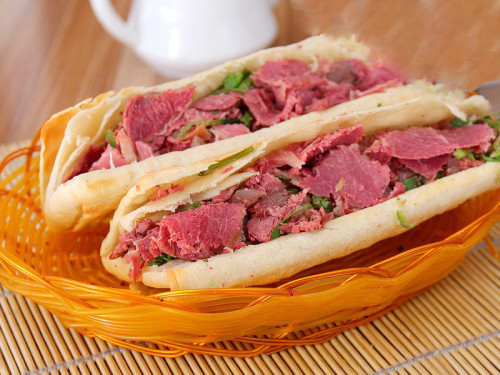 正宗河间驴肉火烧