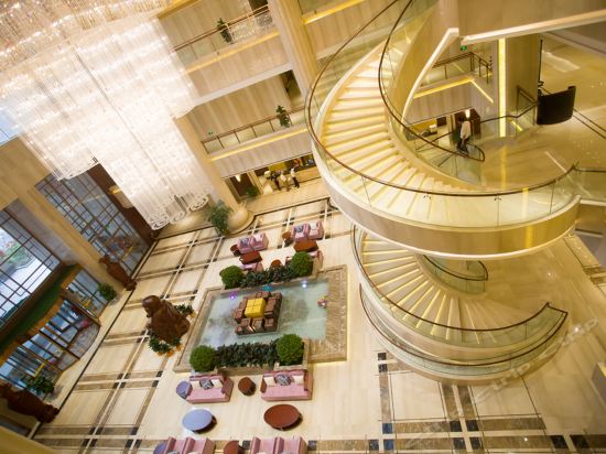 乳山华玺大酒店