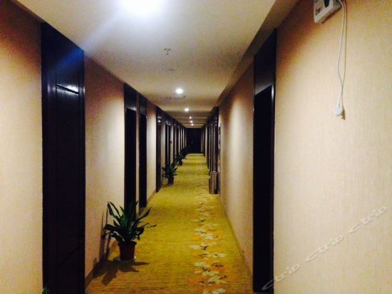 淮安市 住宿服务 酒店 > 金盛商务宾馆