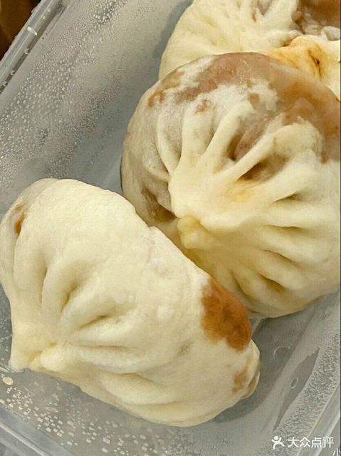 圆笼东坡肉包