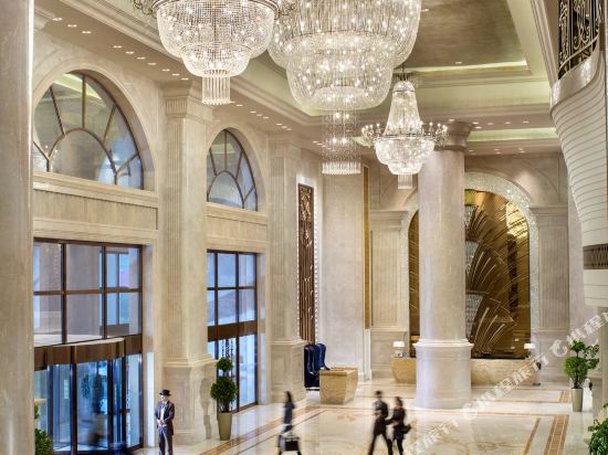 西宁新华联索菲特大酒店