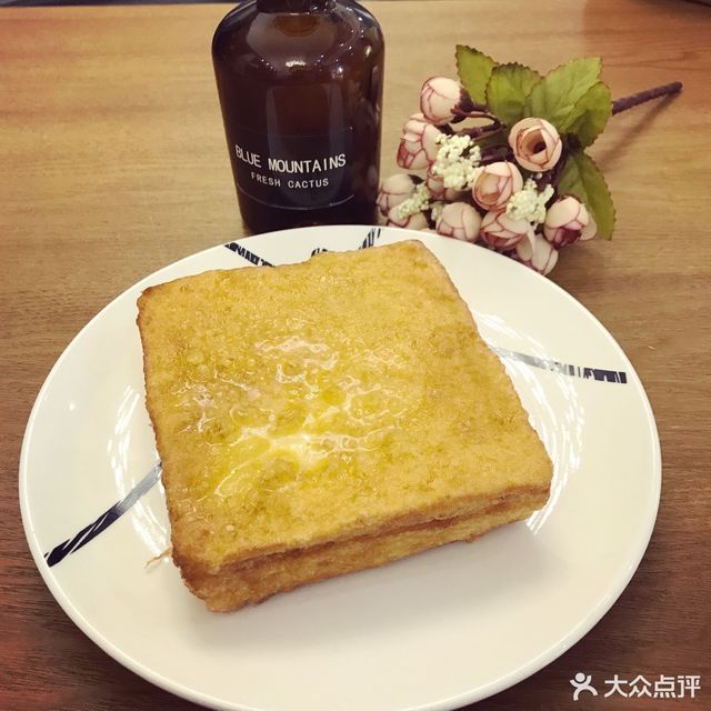 黄金西多士图片