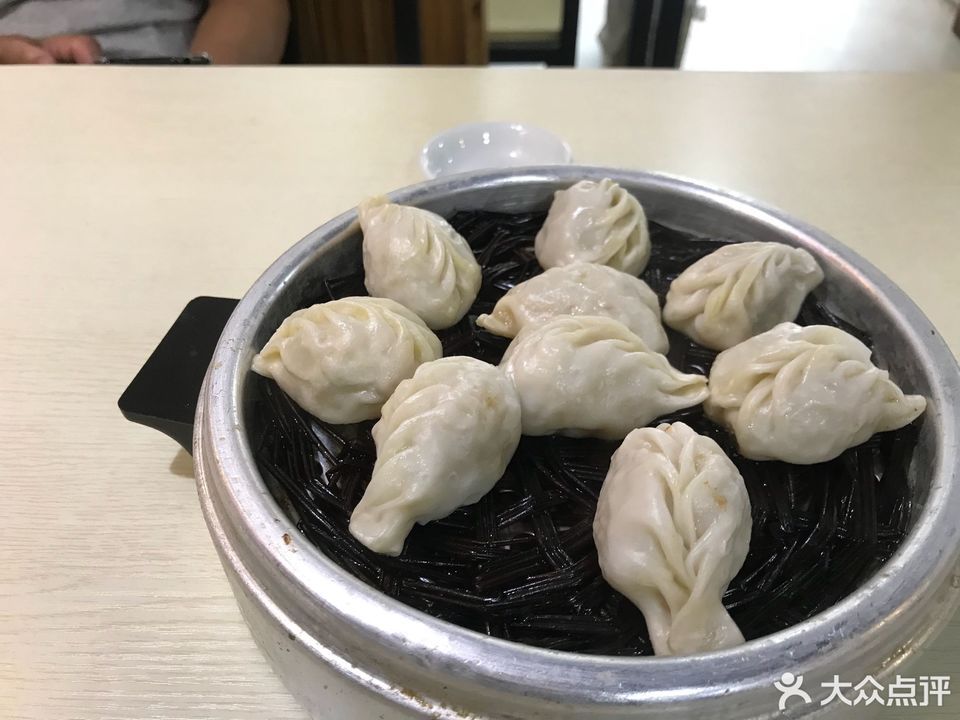 青露馒头大统华店