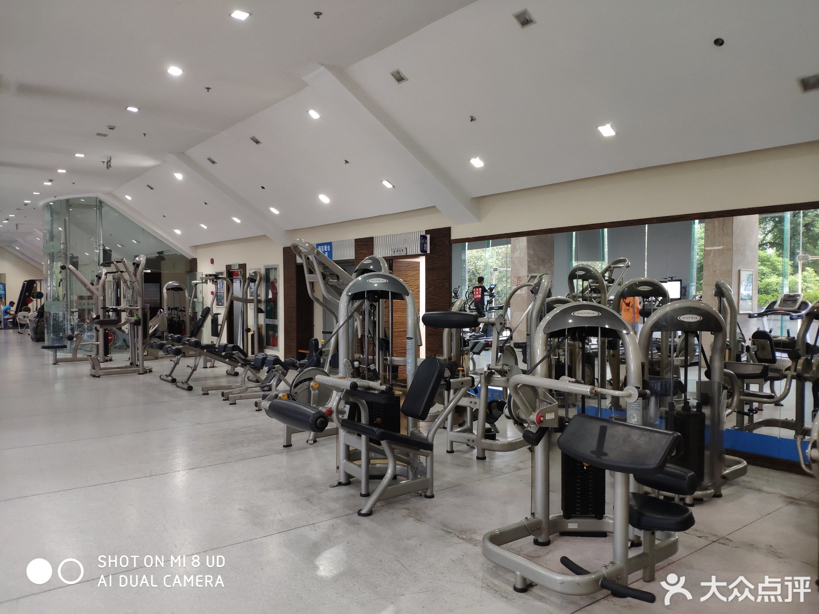 堡镇社区文化活动中心-体育场