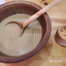 不過擂茶喝起來很寡淡,感覺不是很合我口味 比較喜歡「粉角」和「九龍