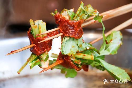 牛肉卷香芹图片