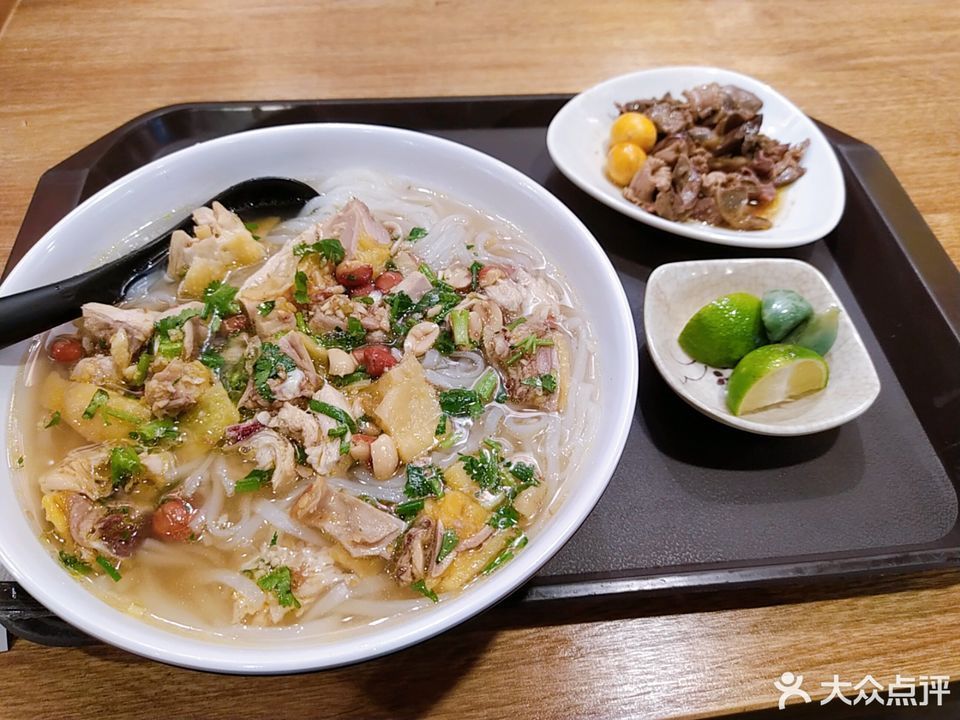 龙州珍姐鸡肉粉三祺广场店